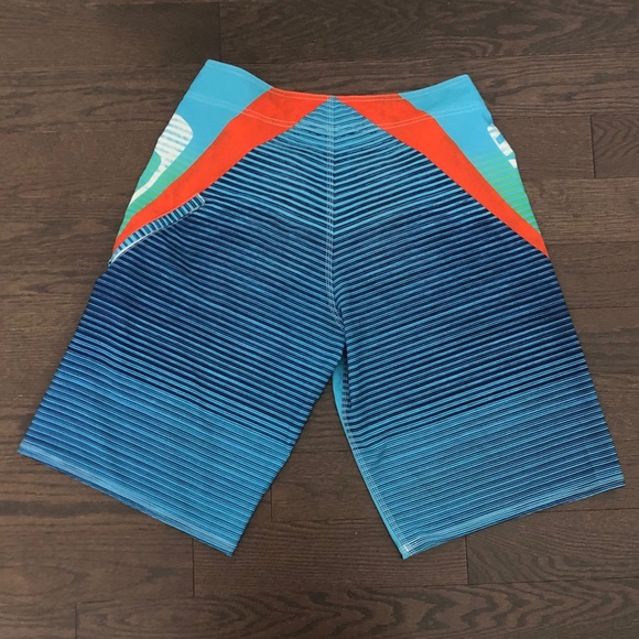 Oakley Swim Trunks - Picture 2 of 3